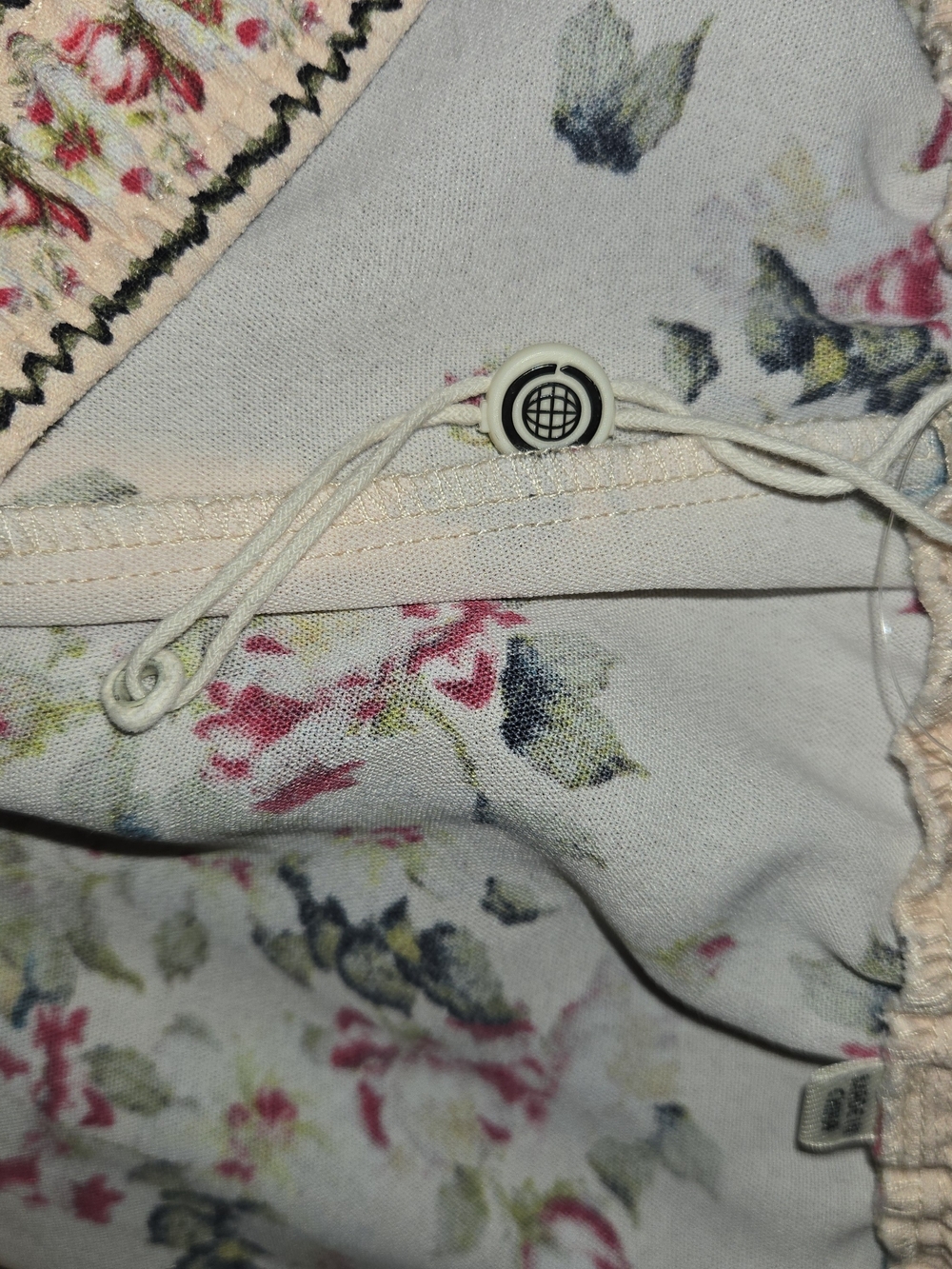 Max Studio Floral Cream Maxi Skirt - Picture 3 of 4